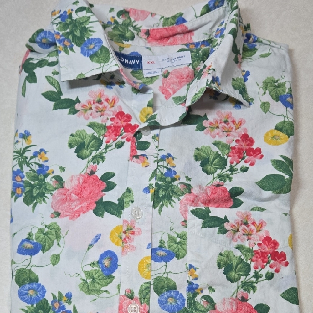 Old Navy Floral Button-Up Shirt